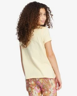 Promo 🔥 Billabong 👧 Girls' Stay Trippy Graphic Boyfriend T-Shirt BUTTERMILK ⌛ -Girls Sales Store abgzt00336 billabongw yej0 bck1 1
